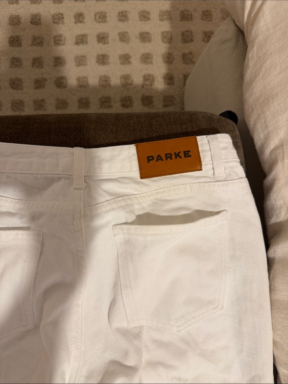 Parker Parke low rise baggy jean white in Cream - Picture 6 of 10